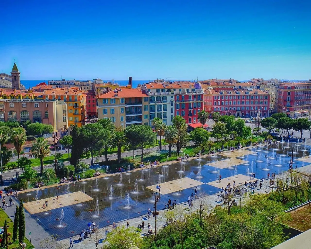 Nestor&Jeeves - Cote Pietonne - Central - By Sea - Pedestrian Zone Nizza Frankreich